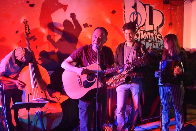 Sachem & Tina Mweni & friends en concert